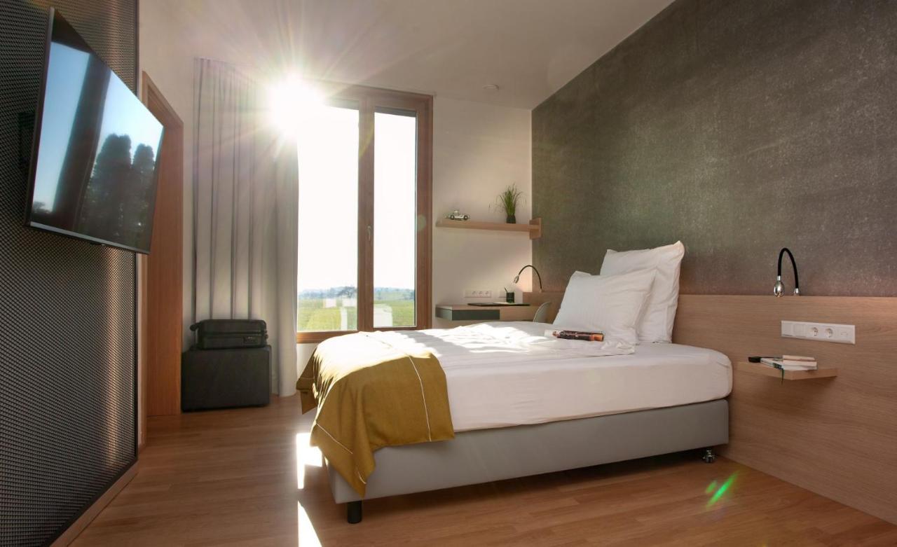 Dekra Congresshotel Wart Алтенщайг Екстериор снимка