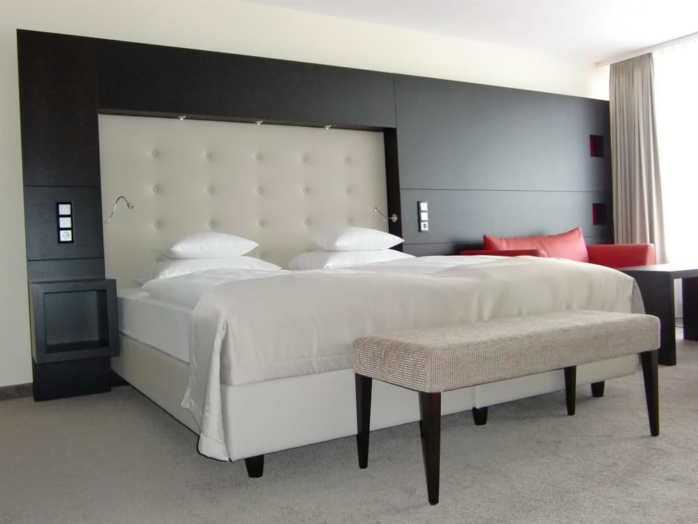Dekra Congresshotel Wart Алтенщайг Екстериор снимка